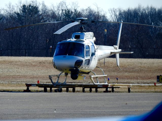 Eurocopter AS-350 AStar (N933HD)