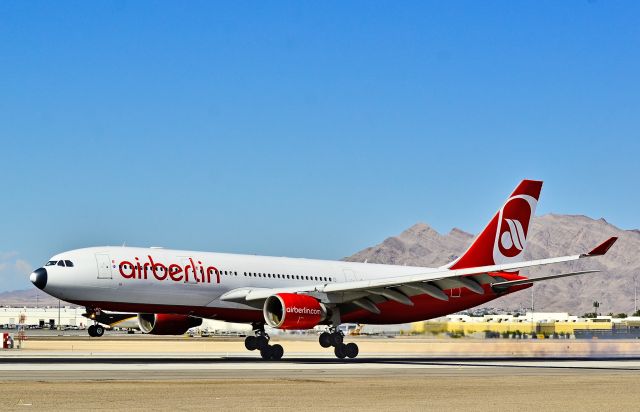 Airbus A330-200 (D-ALPD) - D-ALPD Air Berlin Airbus A330-223 (cn 454)  Las Vegas - McCarran International (LAS / KLAS) USA - Nevada, August 02, 2012 Photo: Tomás Del Coro