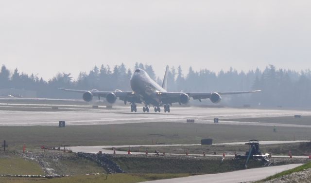 Boeing 747-200 (N747EX)