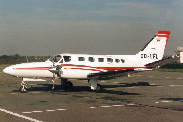 Cessna Conquest 2 (OO-LFL) - Seen here in 17-Oct-94.br /br /Reregistered N184VB 23-Oct-99,br /then N441MN 3-Jan-18.