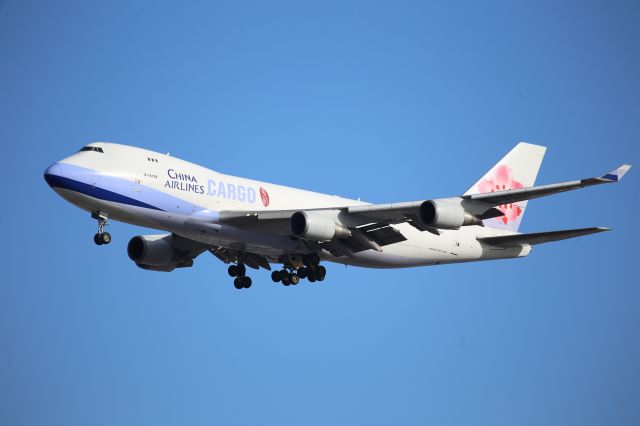 Boeing 747-400 (B-18708)