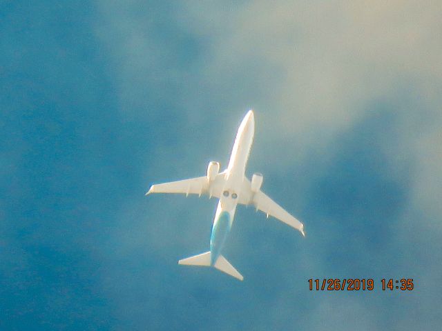 Boeing 737-800 (N506AS)