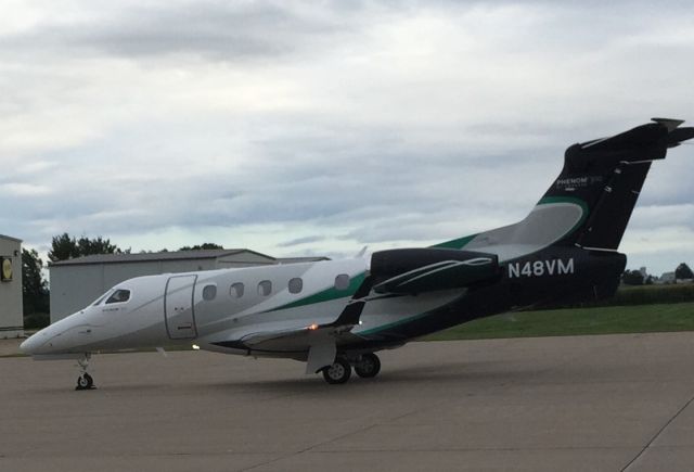 Embraer Phenom 300 (N48VM)