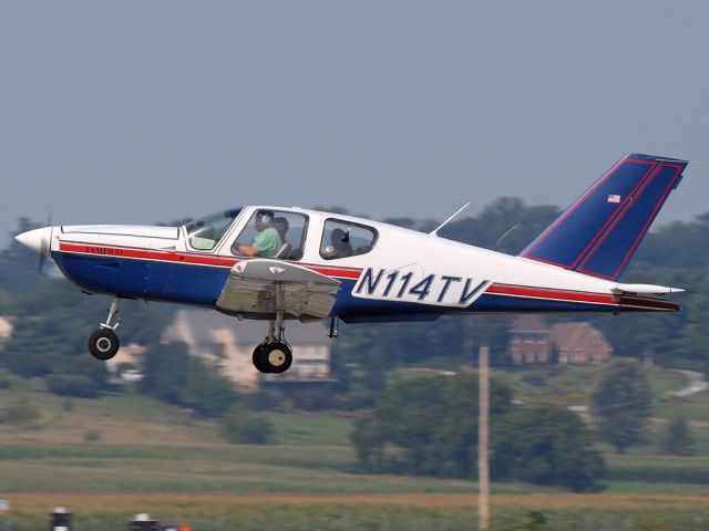 Socata TB-9 Tampico (N114TV)