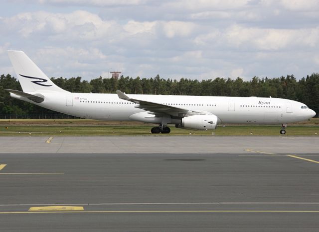 Airbus A330-300 (N771RD)