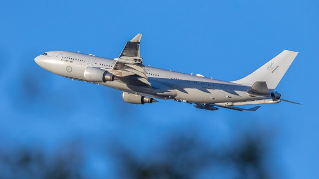 Airbus A330-200 (A39007)