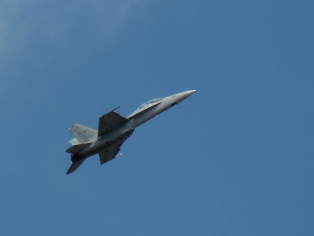 — — - FA-18 Demo