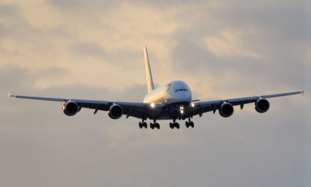 Airbus A380-800 (G-XLEE)