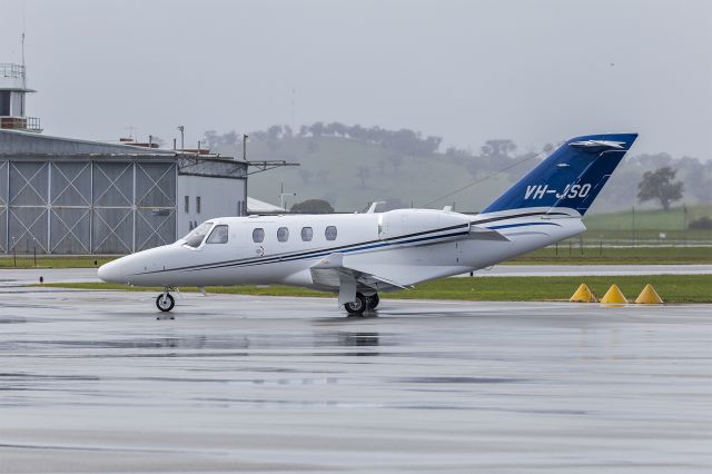 Cessna Citation CJ1 (VH-JSO) - Colin Joss & Co (VH-JSO) Cessna 525 Citation M2 taxiing at Wagga Wagga Airport.