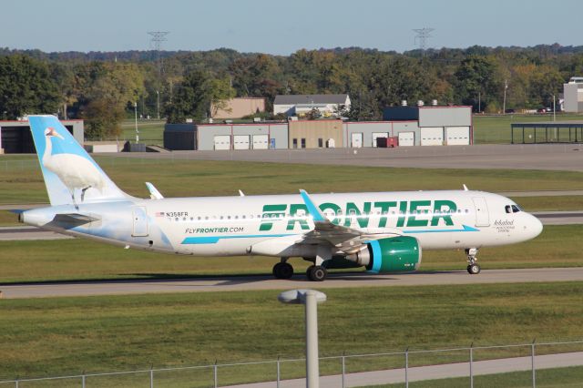 Airbus A320 (N358FR)