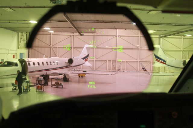 Gulfstream Aerospace Gulfstream V — - Heads up display in a Gulfstream GV. This is one of the last Gulfstream GV made before they canceled production. 