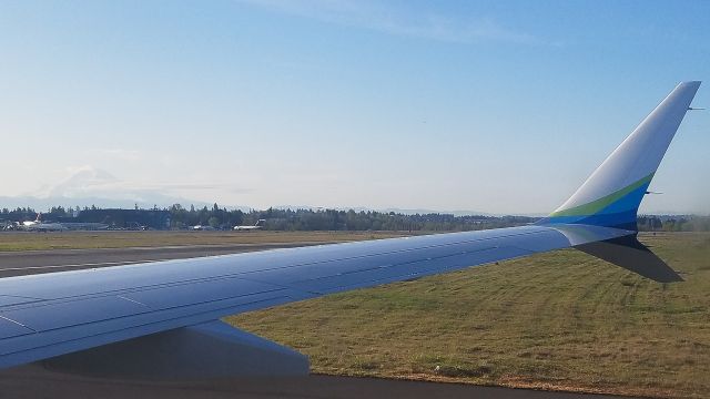 Boeing 737 MAX 9 (N960AK) - Onboard Alaska Airlines ASA365/AS365 from Dallas/Ft. Worth (KDFW/DFW) taxing in after a runway 16R landingbr /Photo date: 4-2-24br /Upload date 1-9-25
