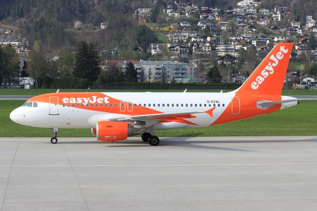 Airbus A319 (G-EZAL)