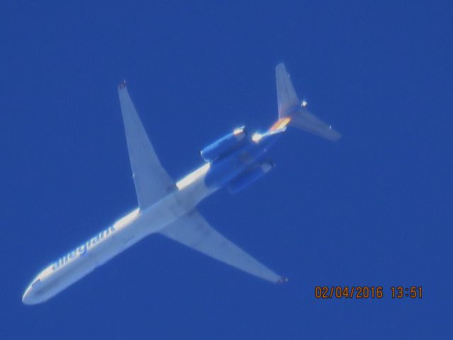 McDonnell Douglas MD-83 (N420NV)