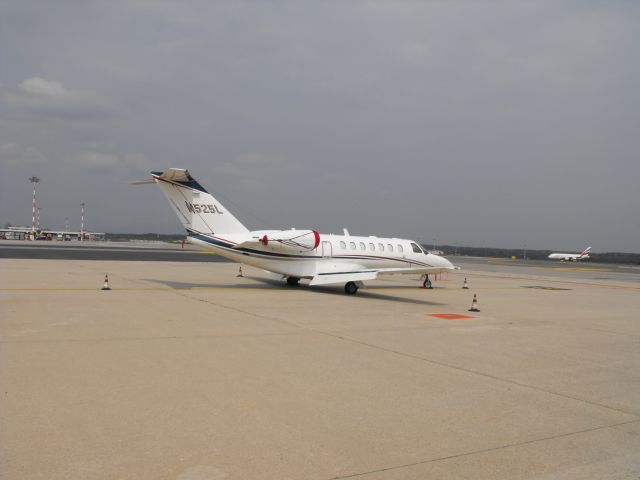 Cessna Citation V (N525L)