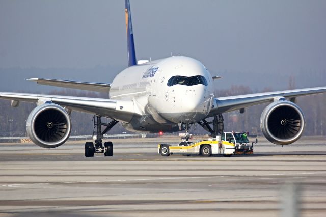 Airbus A350-900 (D-AIXA)