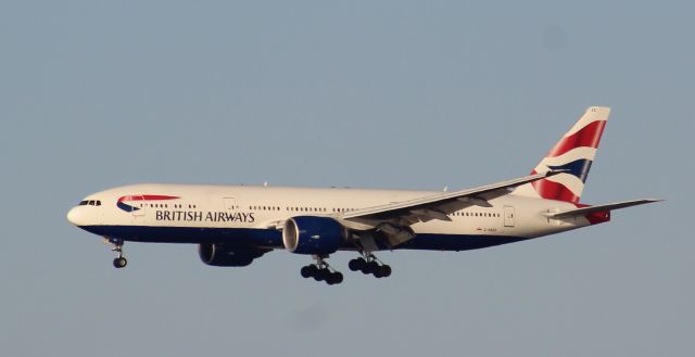 Boeing 777-200 (G-RAES) - Taken at Riverwinds Park