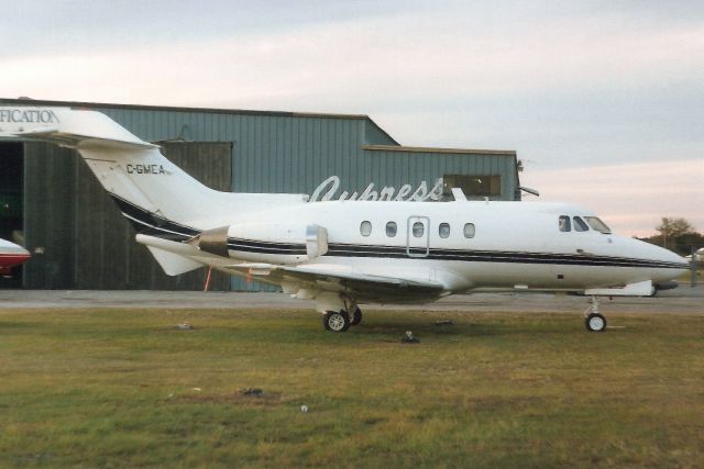 Hawker Siddeley HS-125-400 (C-GMEA) - Seen here in Jan-92.br /br /Registration cancelled 9-Aug-99.