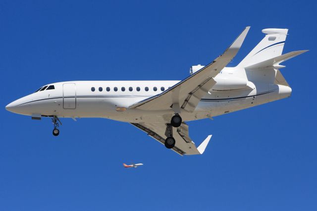 Dassault Falcon 900 (N76PW)