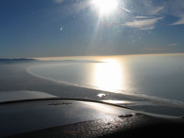 Cessna 152 (N5124B) - Inflight from KHWD to KMRY