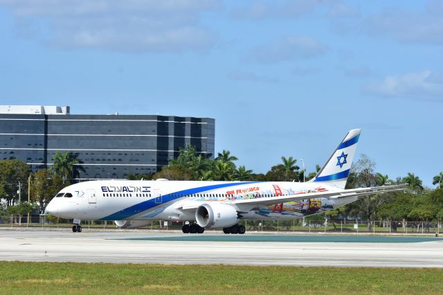 Boeing 787-8 (4X-EDD)