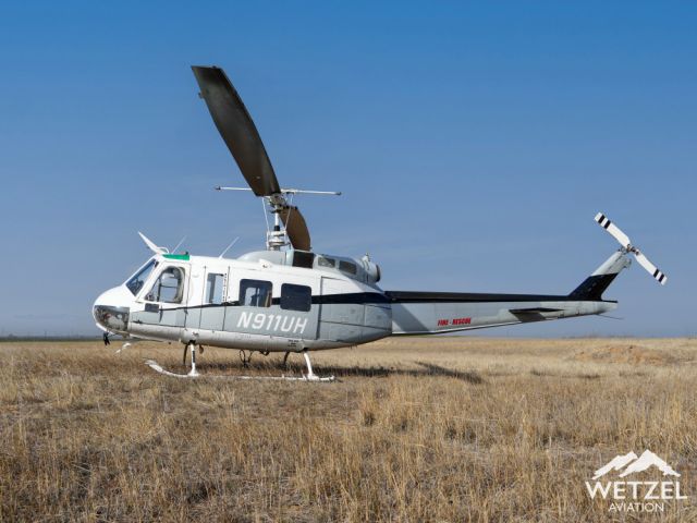 Bell UH-1V Iroquois (N911UH)