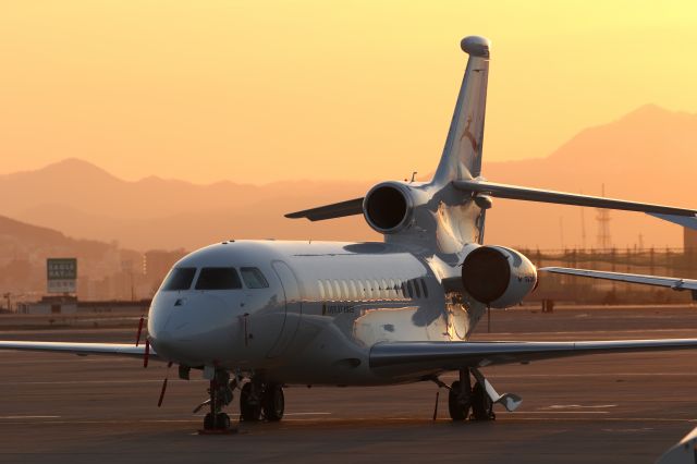 Dassault Falcon 7X (B-8202) - 04 April 2016:Deer Jet, Dassault Falcon 7X