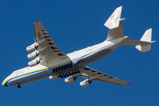 Antonov An-225 Mriya (UR-82060)