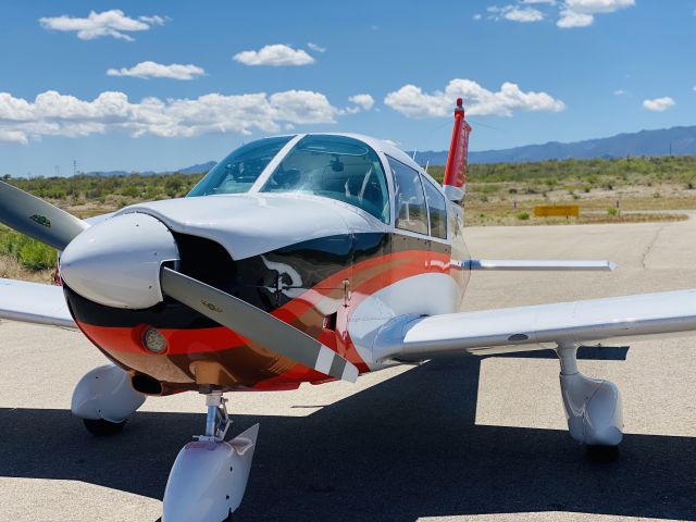 Piper Cherokee (N4795L)