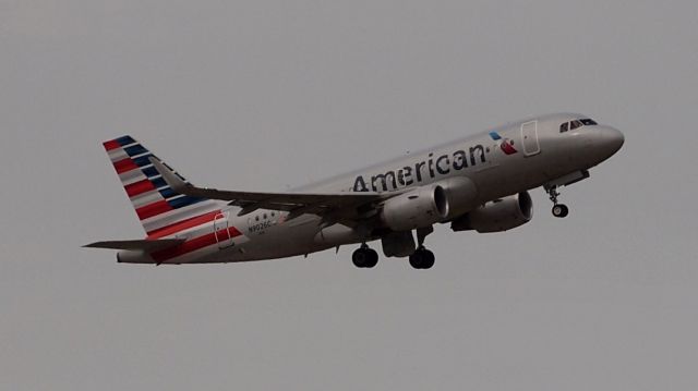 Airbus A319 (N9026C)