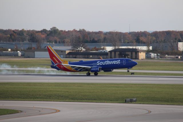 Boeing 737-800 (N8681M) - Flight 982 from LAS (November 11th, 2017) 