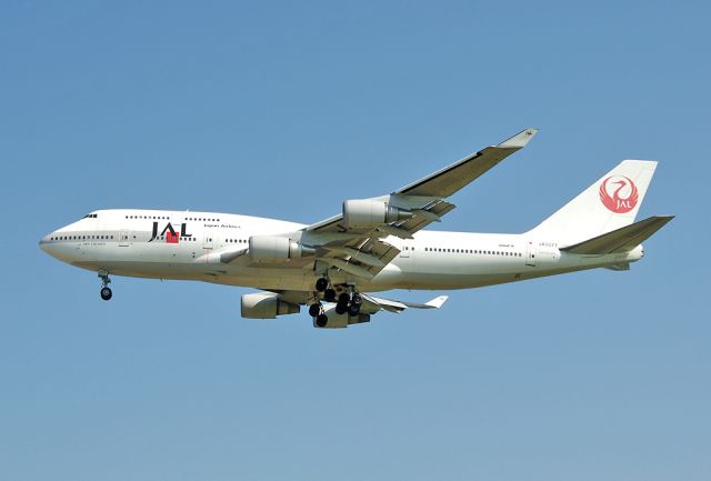 Boeing 747-400 (JA8077) - A few years back..final flight in 2011