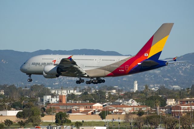 Airbus A380-800 (HL7641) - One of those double-deckers seconds away from touchdown on runway 24R.