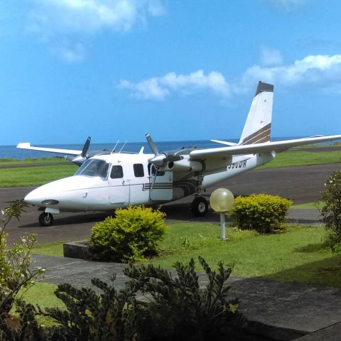 Aero Commander 500 (N590DR)