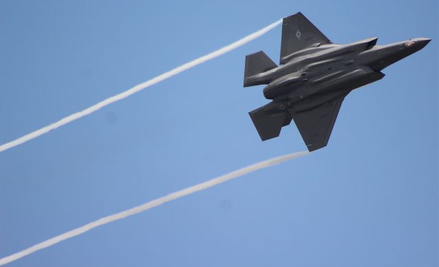 Lockheed F-35C (15-5191)