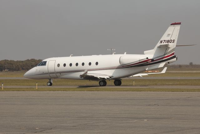 IAI Gulfstream G200 (N718QS)