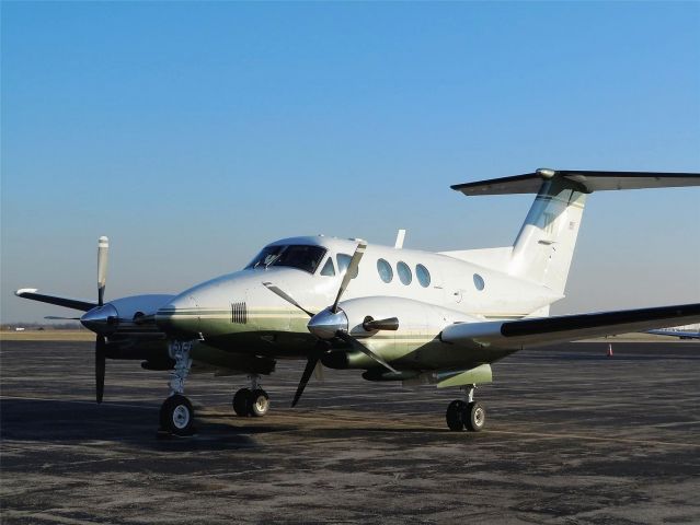 Beechcraft King Air F90 (N399TW)