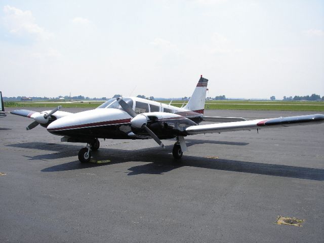 Piper Seneca (N544BP)