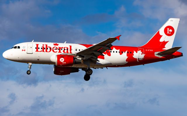 Airbus A319 (C-FYIY)
