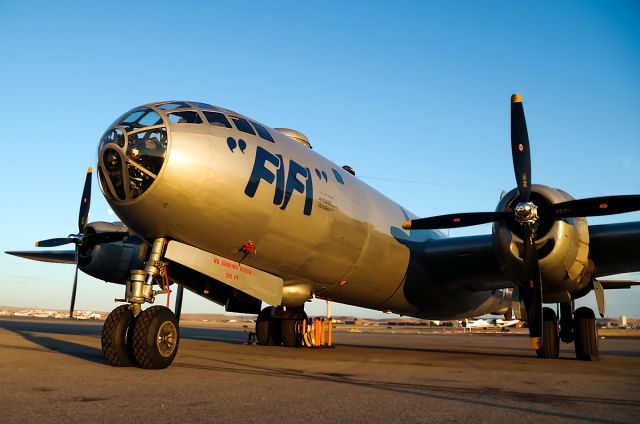 Boeing B-29 Superfortress (NX529B) - FiFi in Boise. Lucky enough to get out there durring sunset, thanks to Sean at Jackson Jet Center for helping me get out there! 