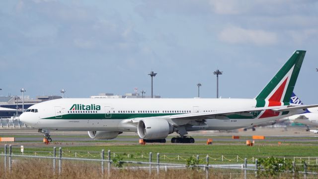 Boeing 777-200 (EI-ISD)