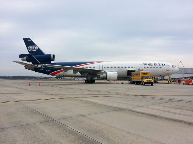 Boeing MD-11 (N272WA) - World Air Cargo MD-11 in Tallahassee a few years ago to take the FSU band and boosters to the National Championships.