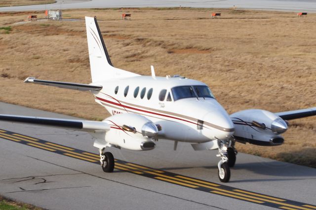 Beechcraft King Air 90 (N595TM)