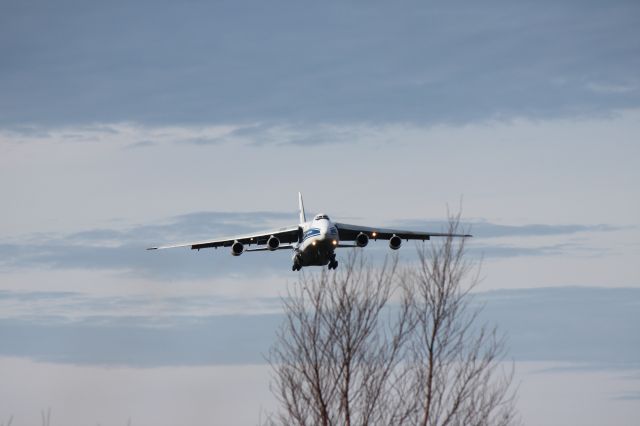 Antonov An-124 Ruslan (RA-82047) - Watching from ILS transmission building.