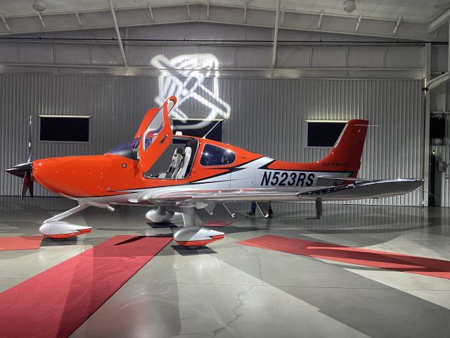 Cirrus SR-22 (N523RS)