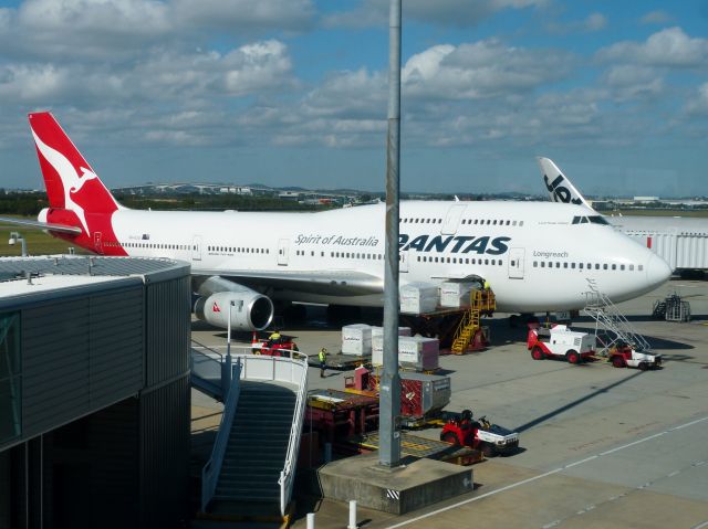 Boeing 747-400 (VH-OJU)