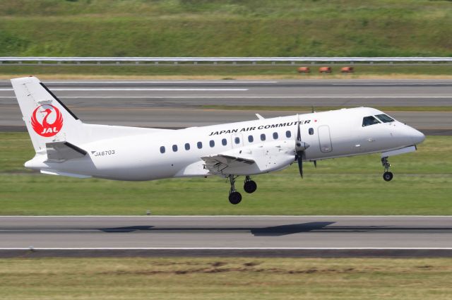 Saab 340 (JA8703)
