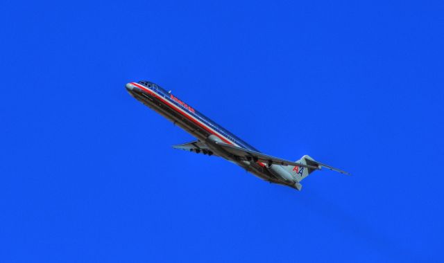 McDonnell Douglas MD-83 (N970TW)