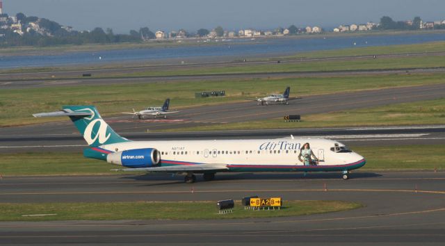 Boeing 717-200 (N971AT)