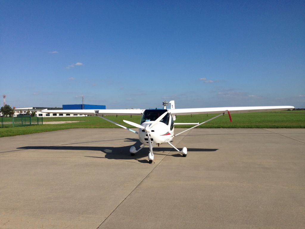 REMOS GX (D-EJTT)